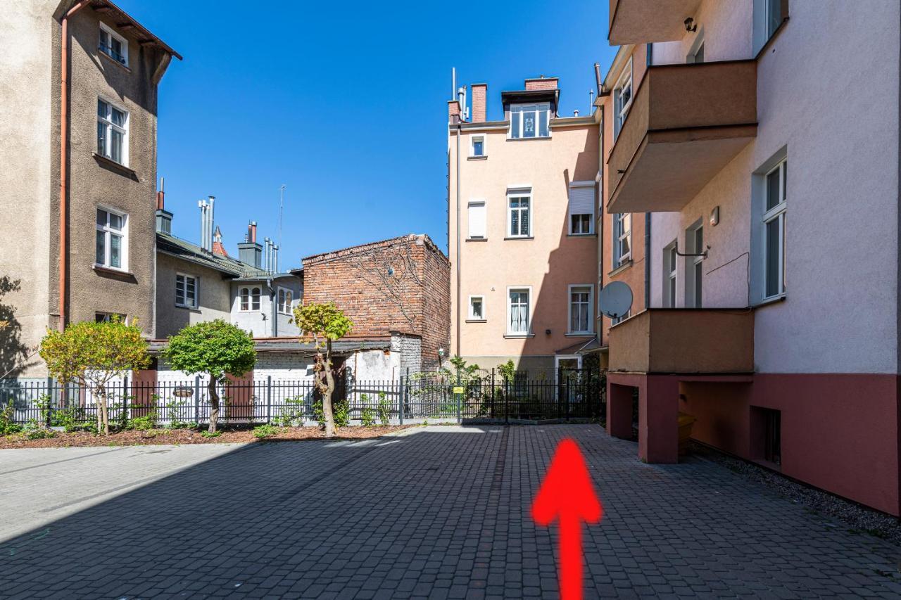 Park Apartment